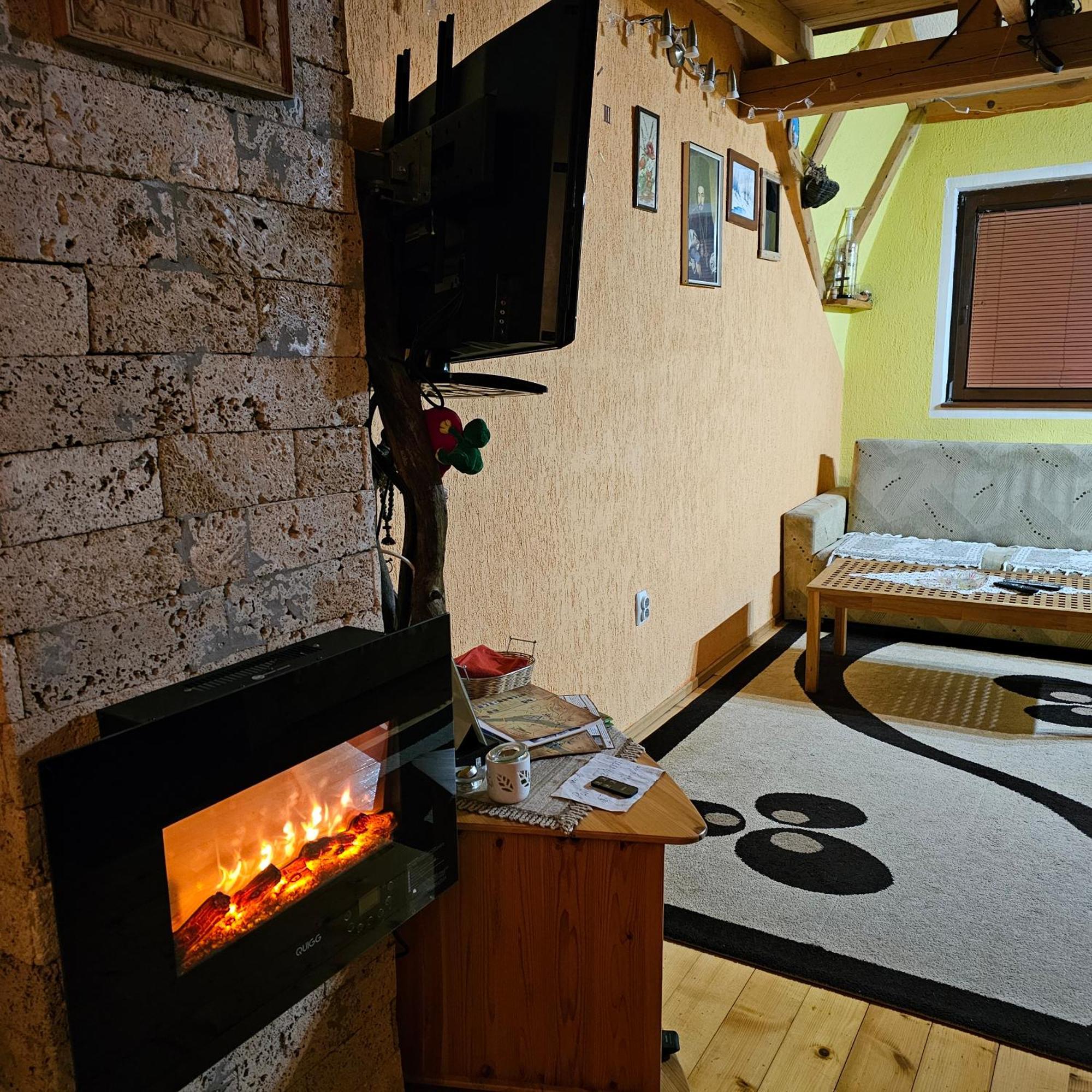 "Athos"Apartment Potkrovlje วิเชกราด ภายนอก รูปภาพ