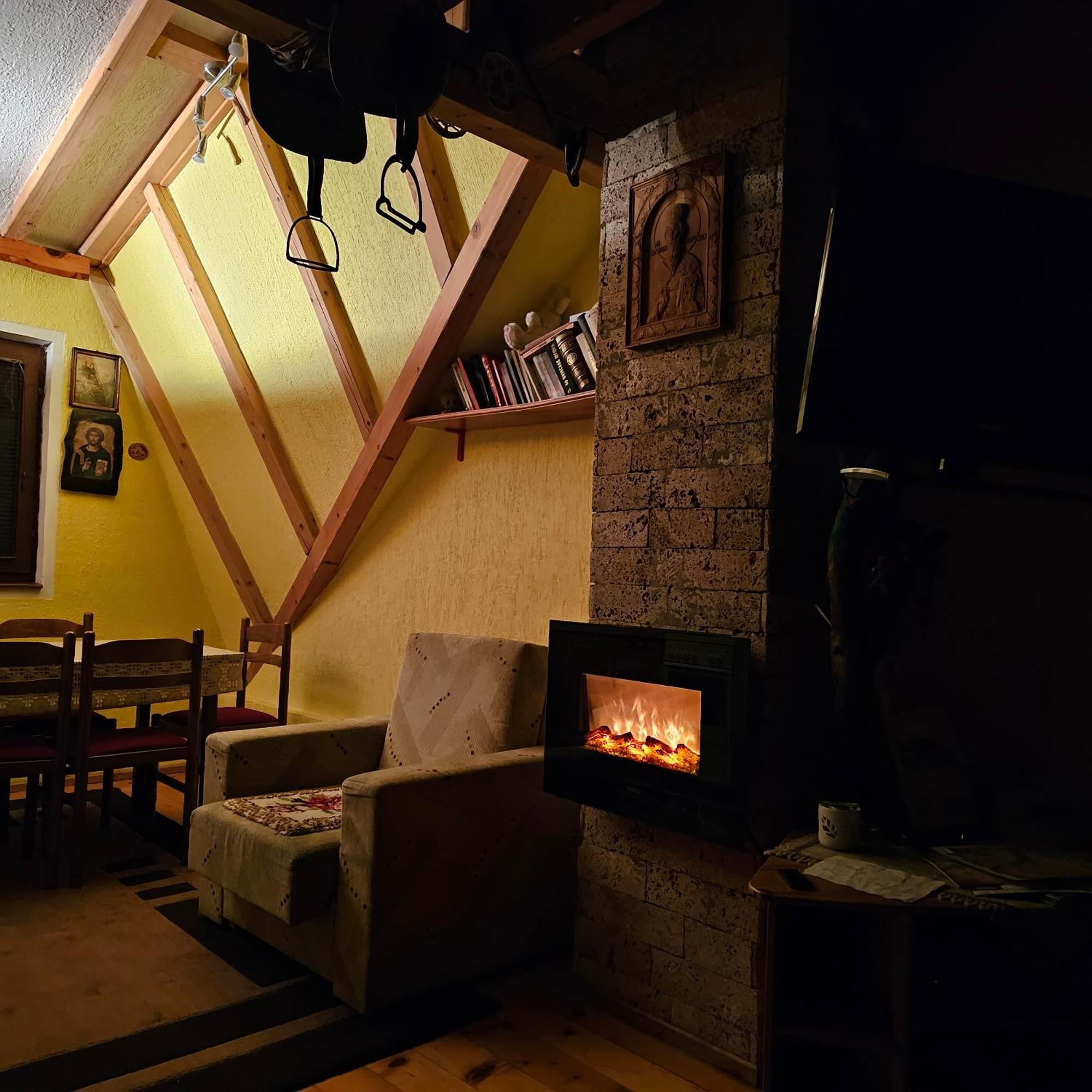 "Athos"Apartment Potkrovlje วิเชกราด ภายนอก รูปภาพ