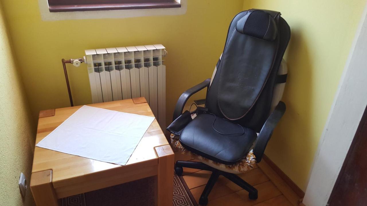 "Athos"Apartment Potkrovlje วิเชกราด ภายนอก รูปภาพ